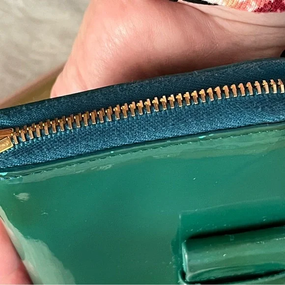 Miu Miu long wallet zipper green ribbon NWOT - Picture 12 of 16